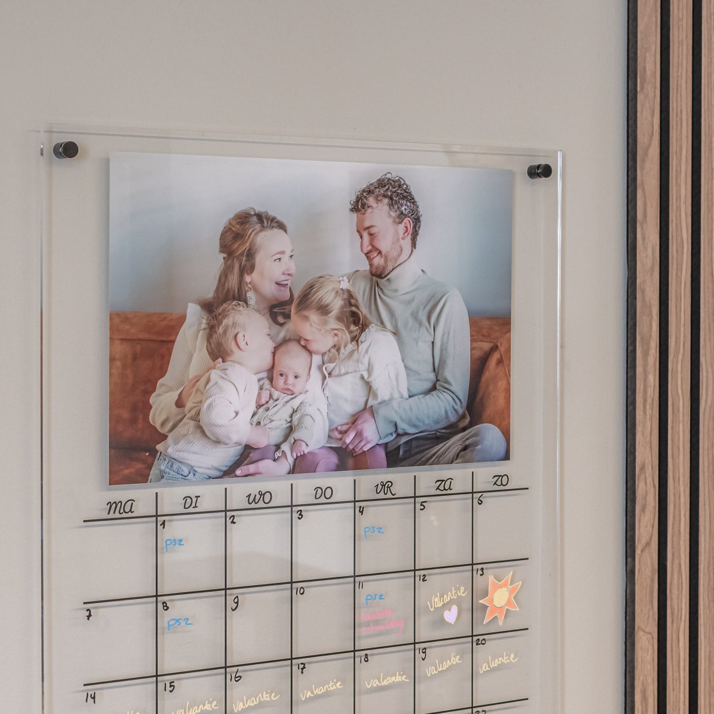 Magnetischer Vertikaler Monatsplaner mit Foto